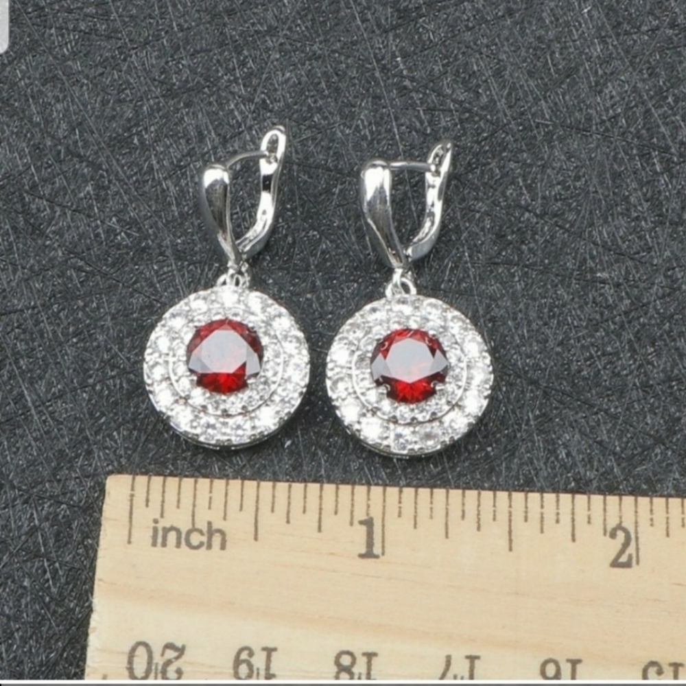 Sterling silver set with red simulated sapphire - Picture 2 of 6